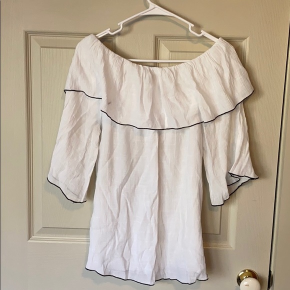 Off the shoulder! Cato size L white/black trim - Picture 2 of 4